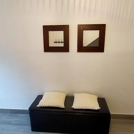 Castella Aquae Ii Amplio Loft Dos